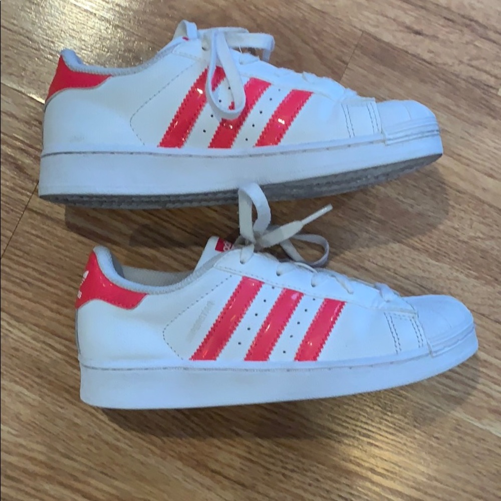 adidas Originals Big Kids Superstar Sneakers Sz 2